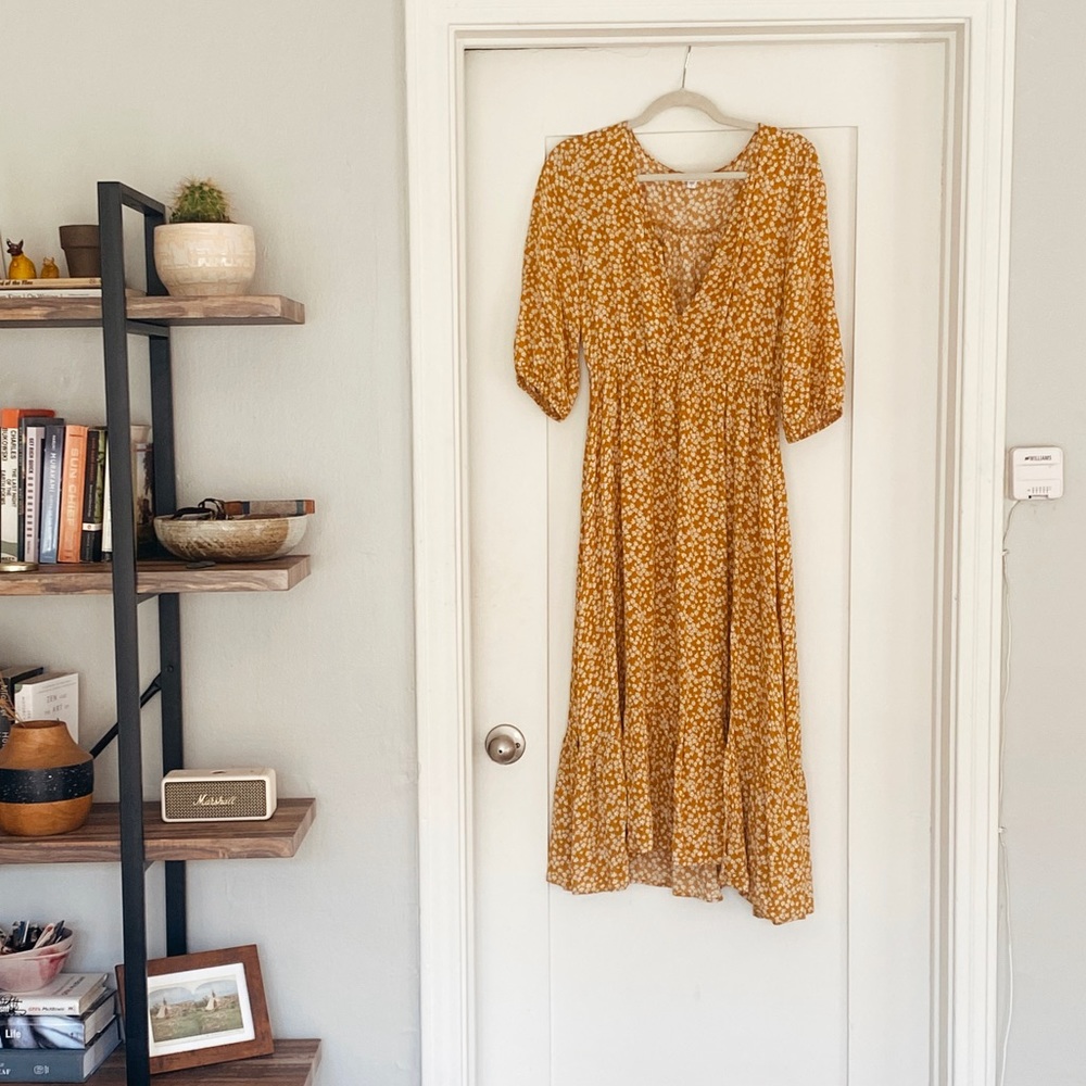 Floral vintage dress